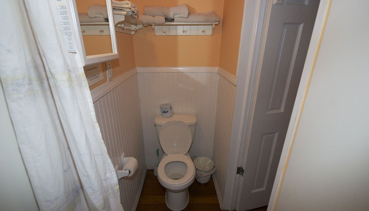 The Burgundy Bed & Breakfast — photo 17 of 23